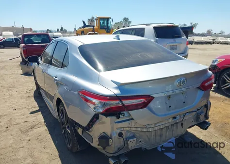 2020 Toyota Camry Xse z USA, uszkodzony, nr VIN 4T1K61AK7LU501232